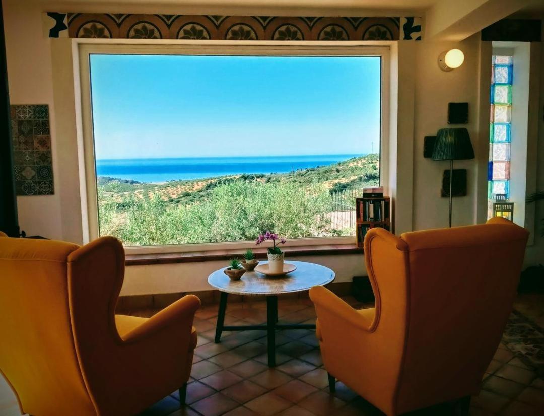 שאקה Villa Immersa In Oliveto Vista Mare מראה חיצוני תמונה